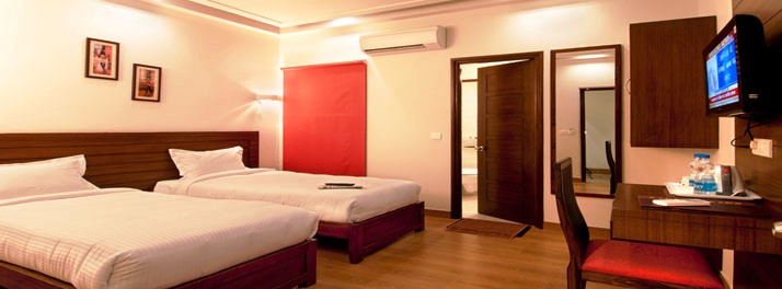 1202/Hotel Dasaprakash - Agra 05.jpg